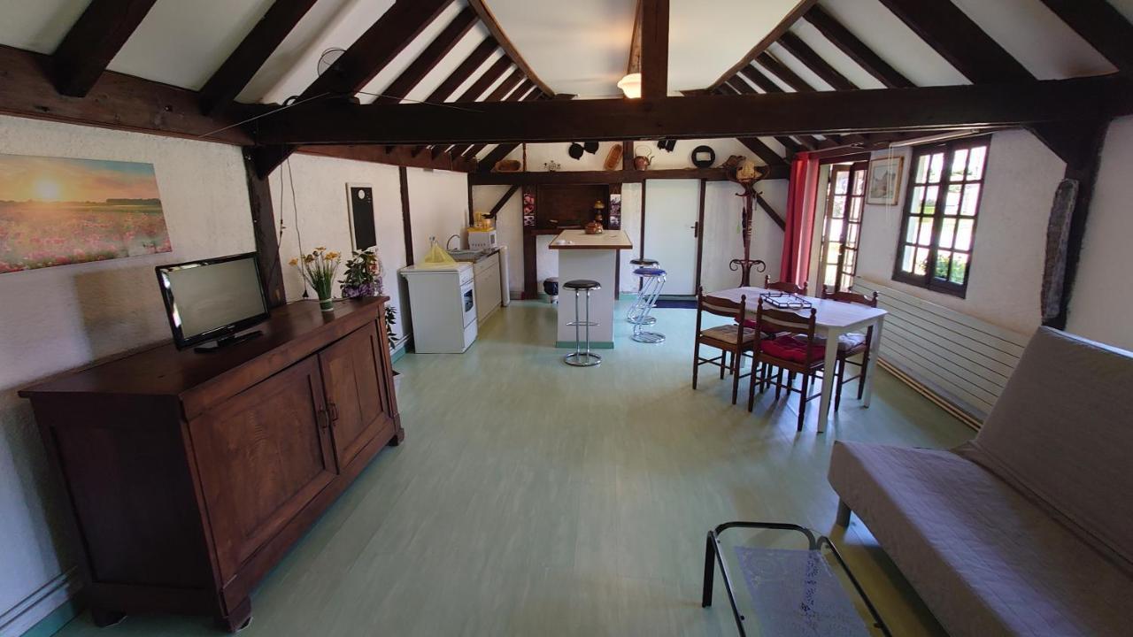 Le Marly'S Villa Wasigny Bagian luar foto