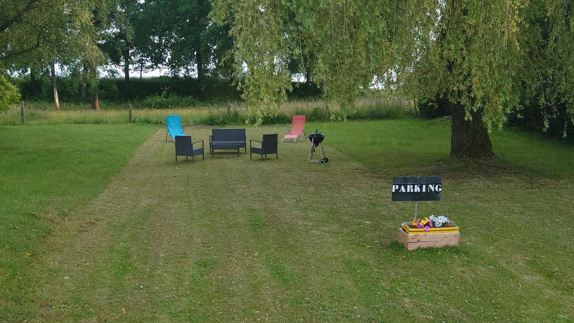 Le Marly'S Villa Wasigny Bagian luar foto